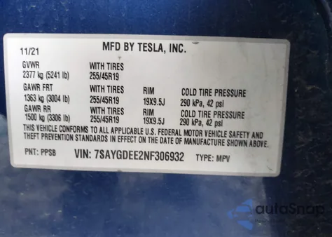 2022 Tesla Model Y Long Range Dual Motor All-Wheel Drive z USA, uszkodzony, nr VIN 7SAYGDEE2NF306932